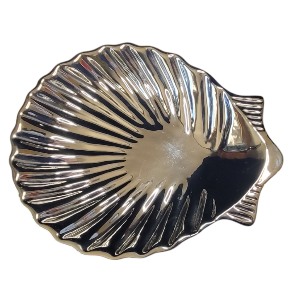 Savinio Design Clam Shell Tray